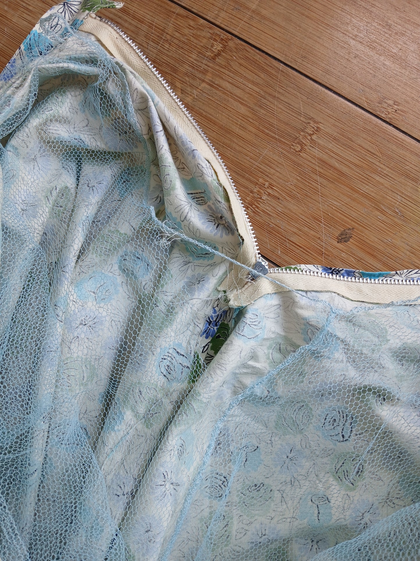 1950s Blue Floral Circle Skirt