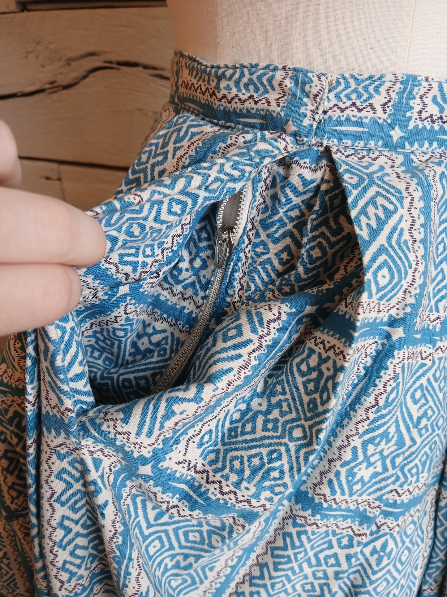 1950s Blue Geometric Print Skirt