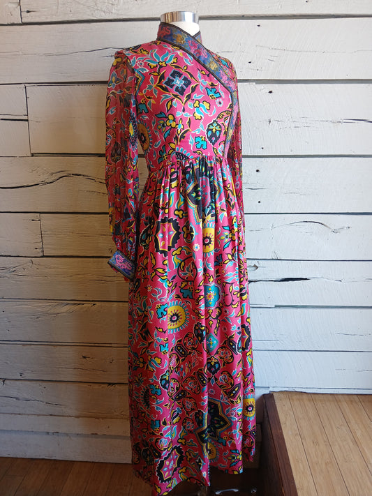 1970s Silk Printed Oscar de la Renta Dress
