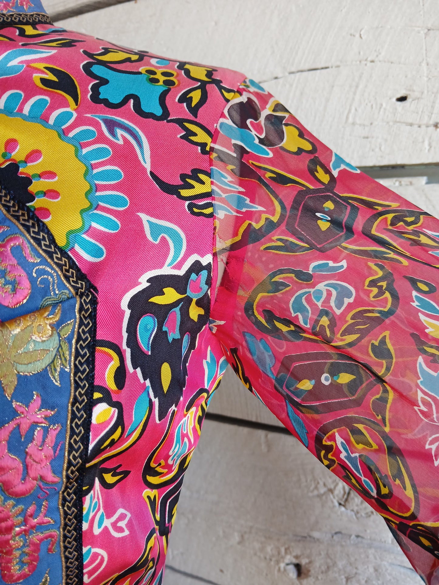 1970s Silk Printed Oscar de la Renta Dress