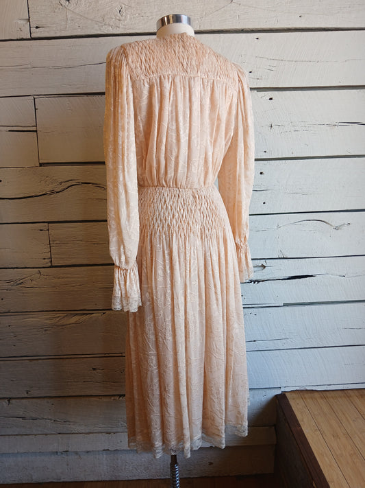1980s Peach Oscar de la Renta Dress
