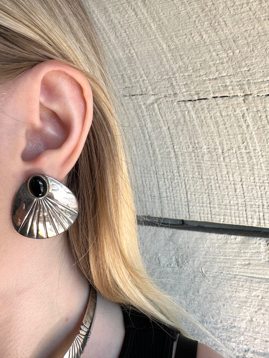 Vintage sterling silver and onyx earrings