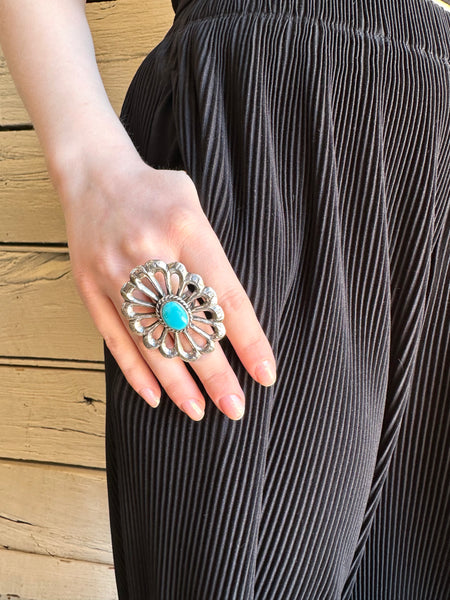 Vintage sterling silver and turquoise sand-casted flower ring