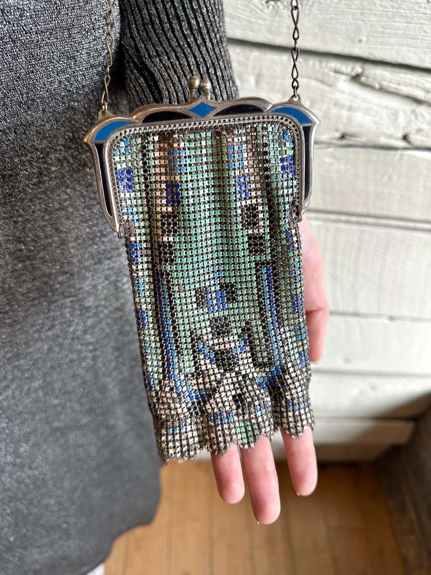 1920s Whiting and Davis deco chainmail bag