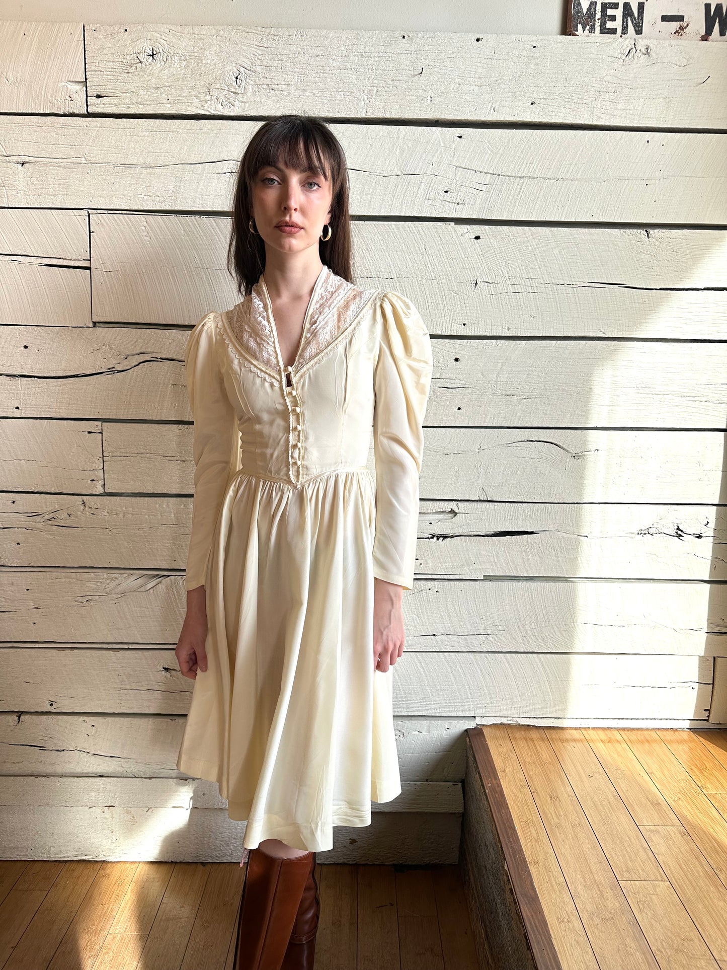 1980s Gunne Sax cream party dress