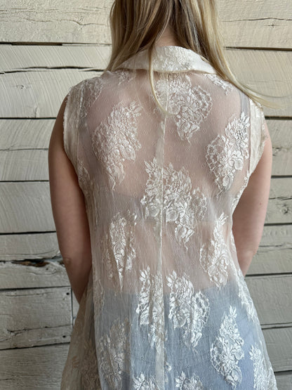 2006 Comme des Garçons sleeveless lace blouse
