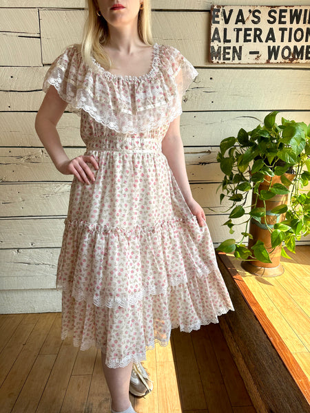1970s Gunne Sax off the shoulder dress