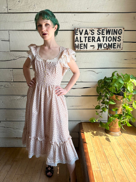 1970s Gunne Sax pink and burgundy flutter sleeve dress