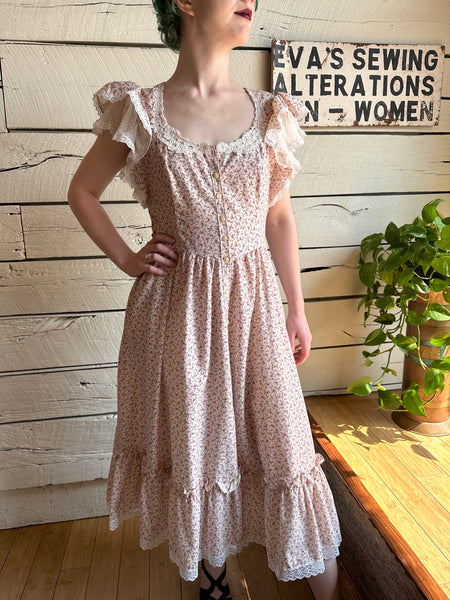 1970s Gunne Sax pink and burgundy flutter sleeve dress