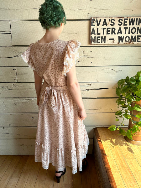 1970s Gunne Sax pink and burgundy flutter sleeve dress