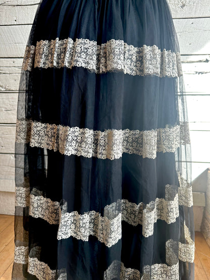 1930s/1940s black lace trim gown with slip