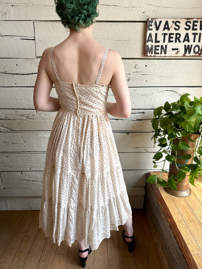 1970s Gunne Sax cream sleeveless floral dress