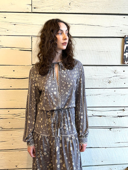 1970s Emilio Pucci gray and white dress