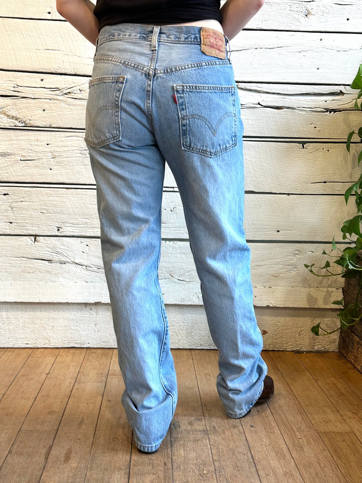 Vintage Levis 501 jeans