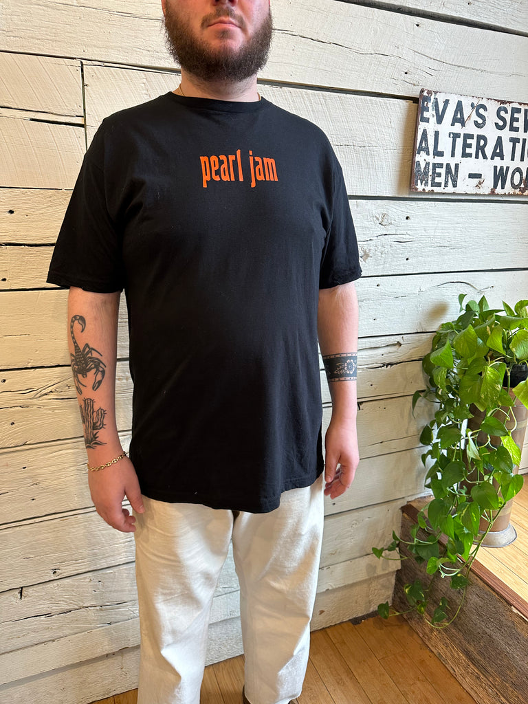 1990s/2000s Pearl Jam t-shirt