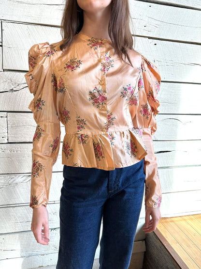 1970s puff sleeve floral blouse