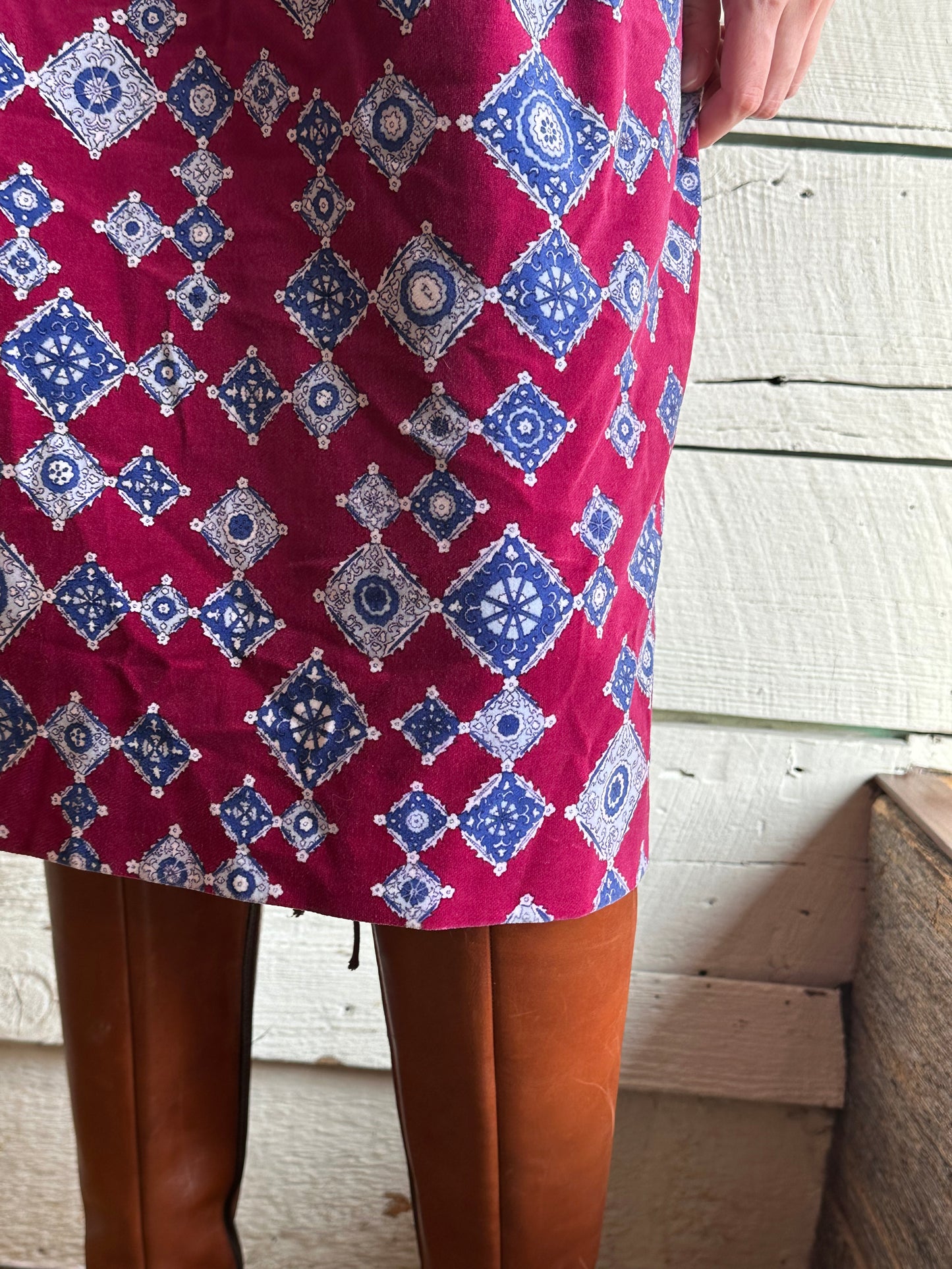 1960s/1970s Emilio Pucci velvet midi skirt
